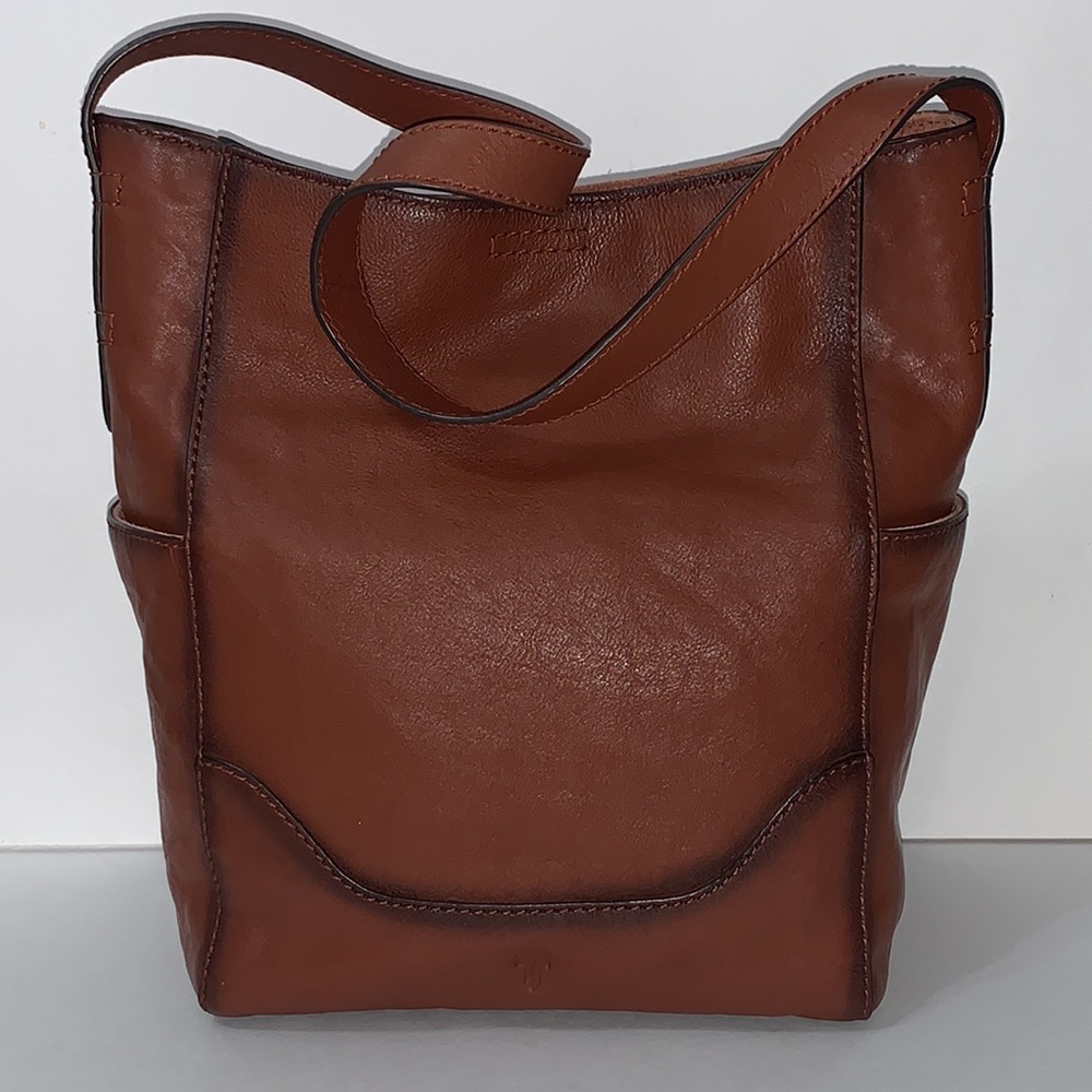 Frye Cognac leather side pocket Hobo shoulder bag